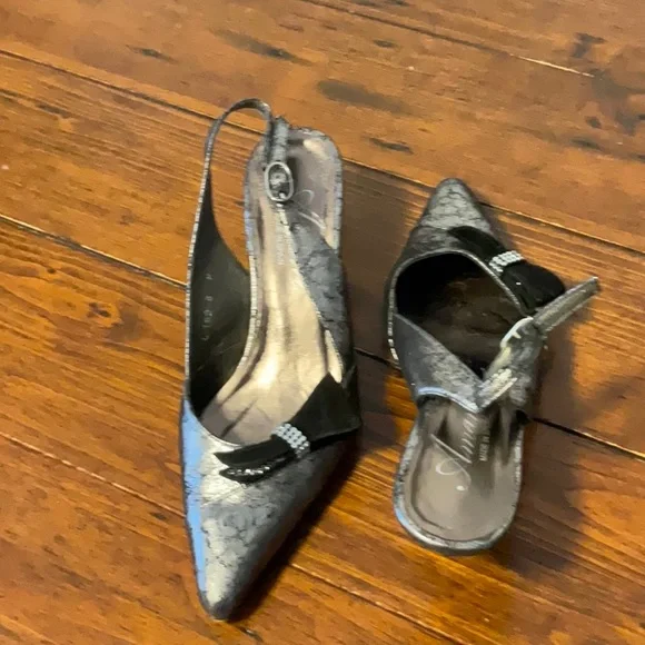 Sling back heels - Picture 2 of 2